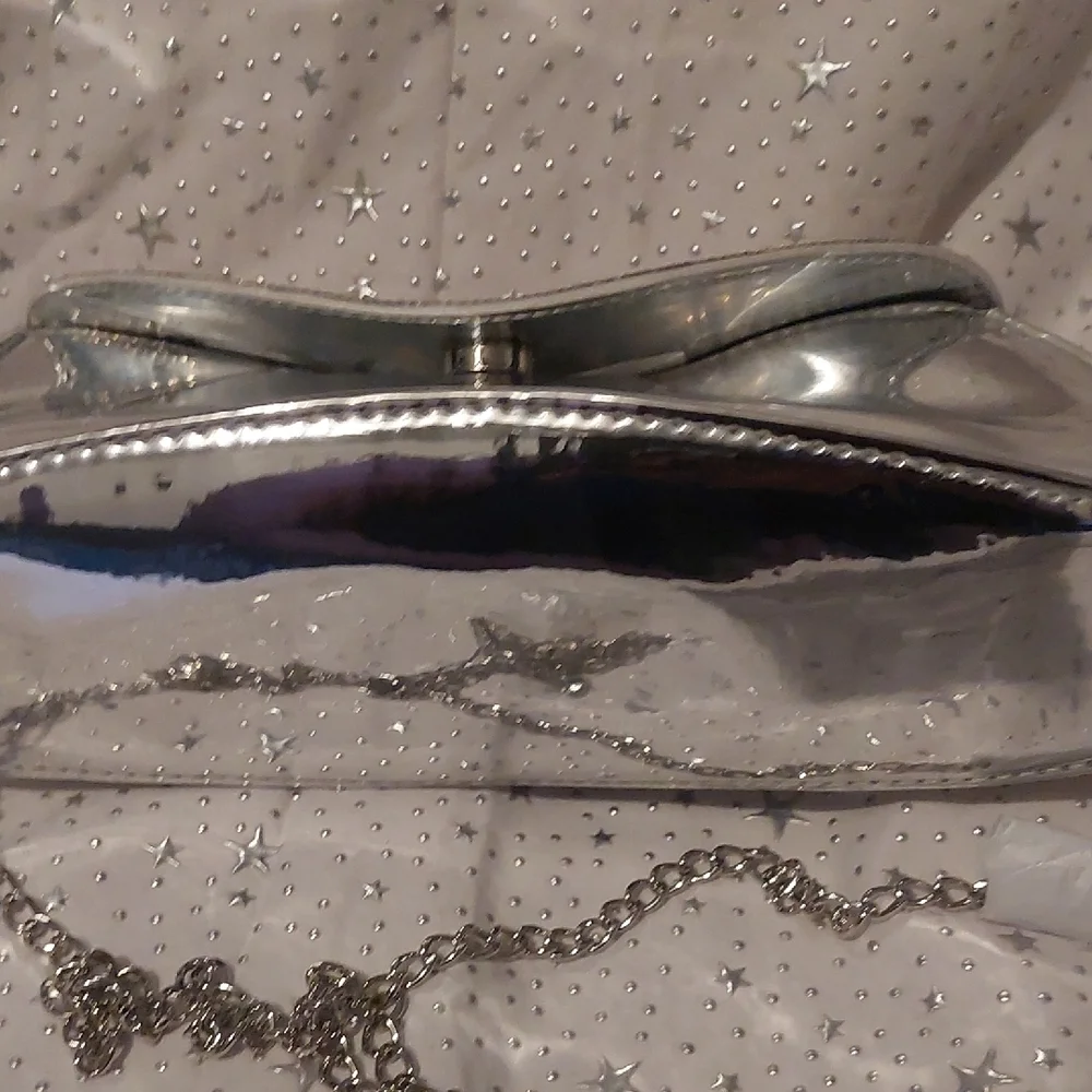 Nina Crystal Flap Mirror Metallic Patent Clutch Bag - Silver - Picture 5 of 8